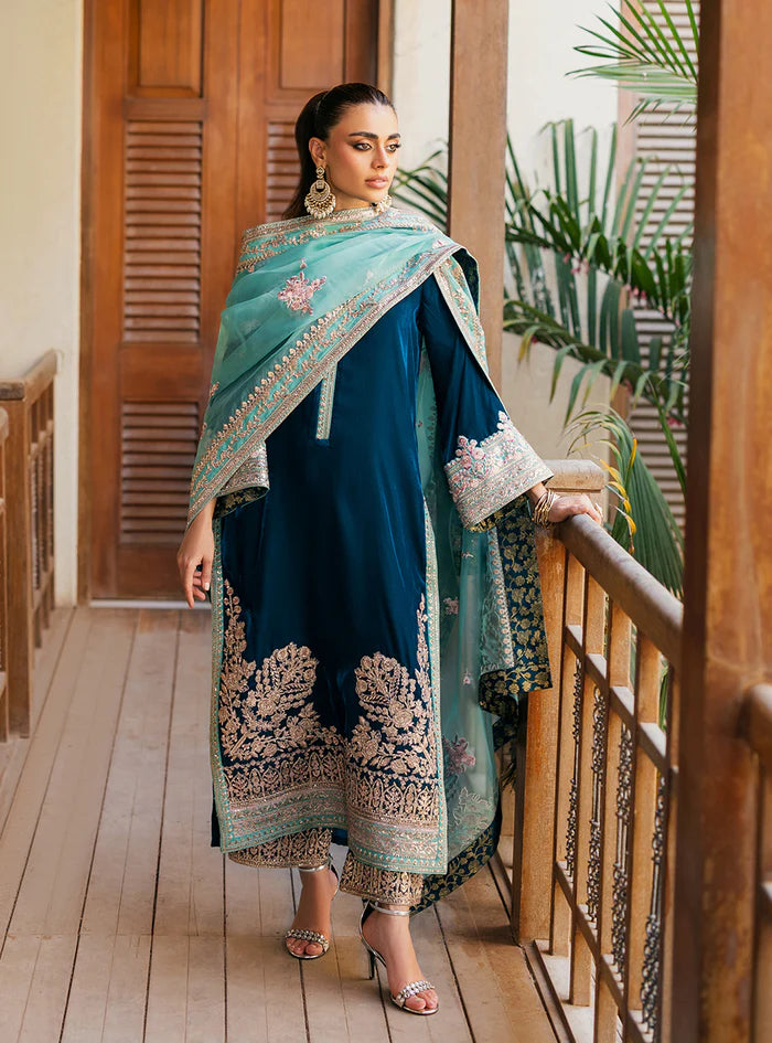 Zainab Cottani - 3-Piece Unstitched Heavy Embroidered Velvet Suit - VL943