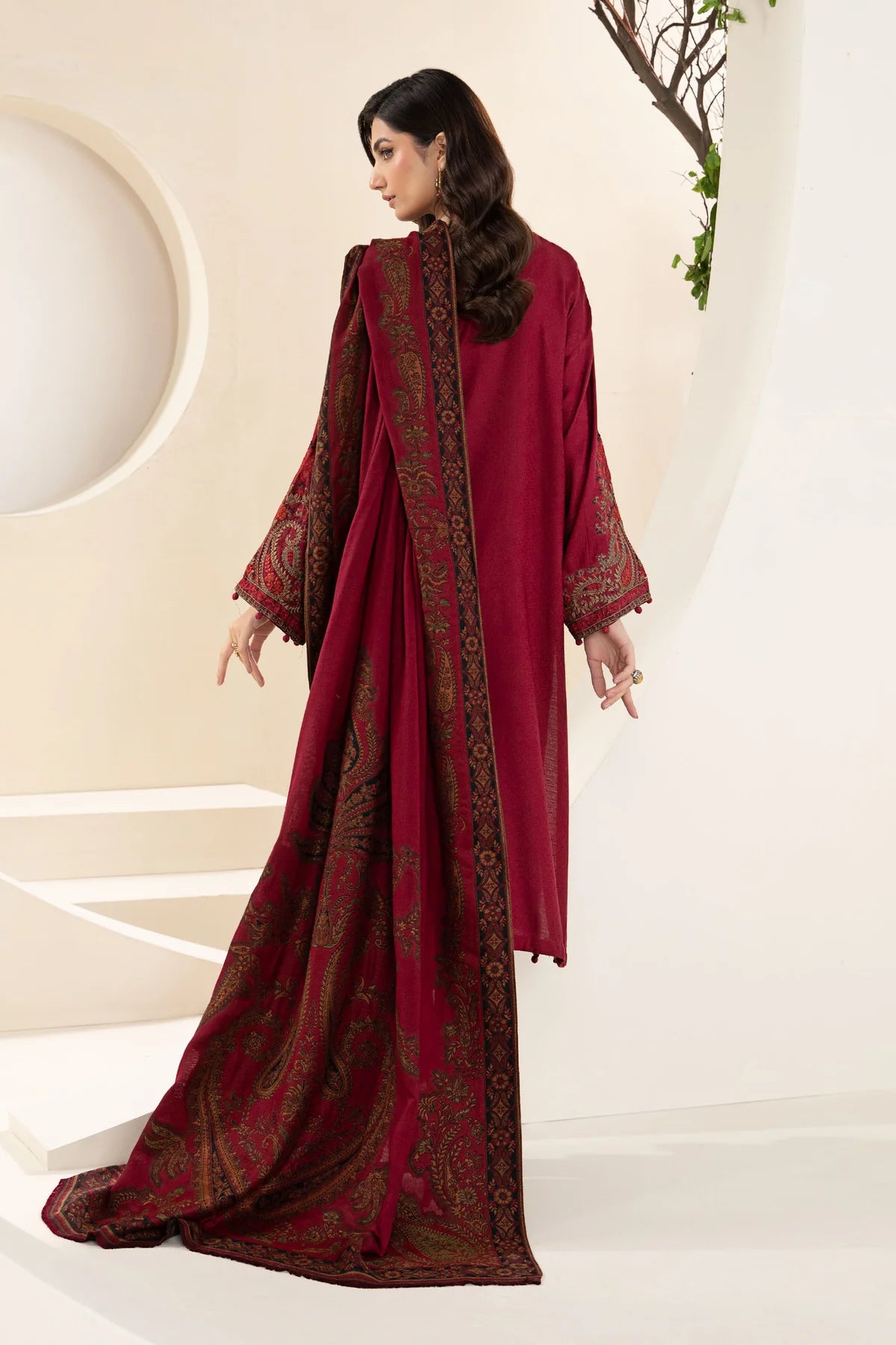 VL658/2 3PC Khaddar Embroidered Suit with Print Wool Shawl
