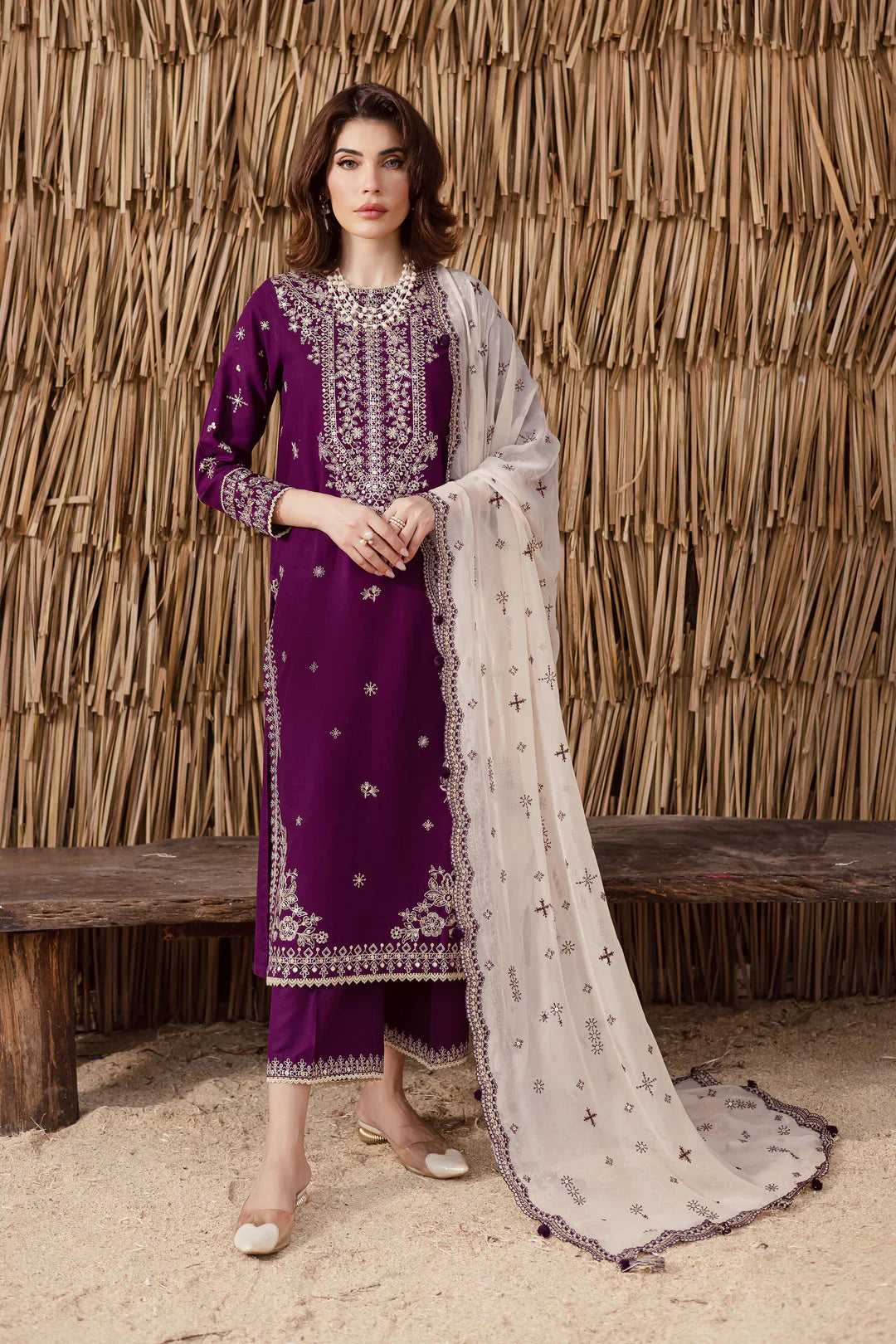 Mohagni - Summer 3PC Lawn Embroidered Suit - VL1405