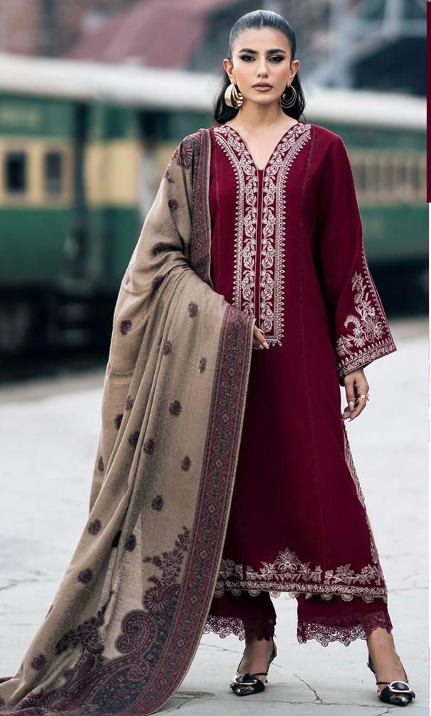 Embroidered 3pc Dhanak dress with Print shawl - VL1142