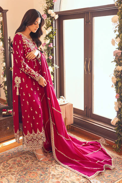SUNNiA MANAHiL - 3pc Heavy Embroidered Lawn Stuff - VL1043