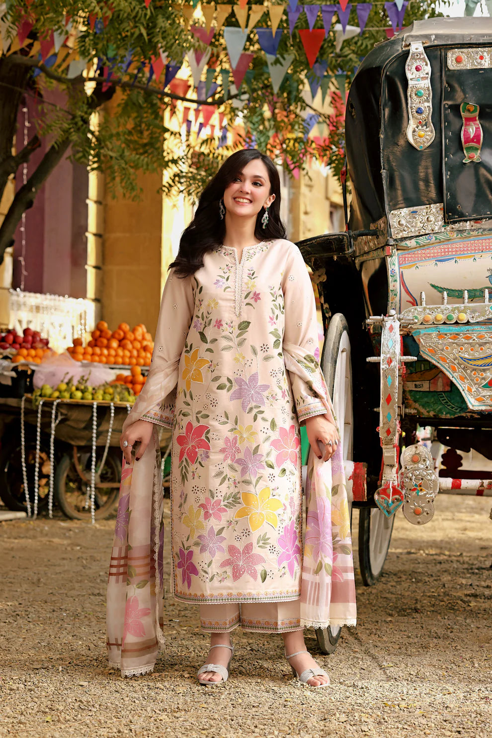 Veezal - Unstitched Luxury Lawn Heavy Embroidered 3PC Suit - VL1356