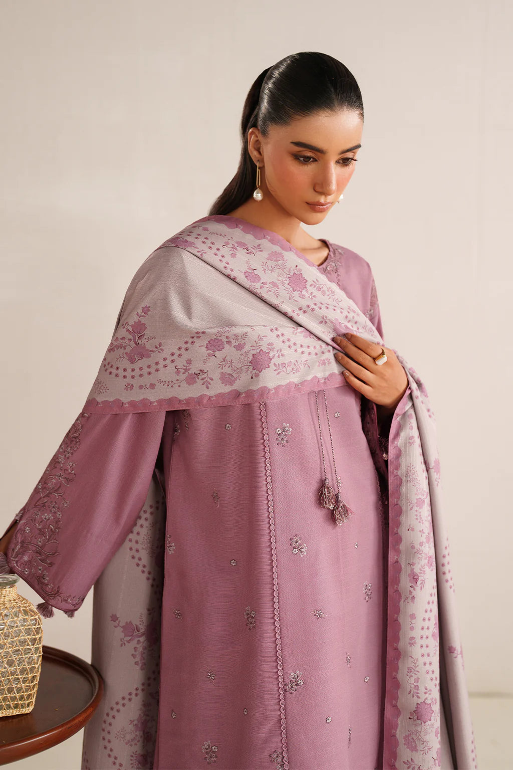 iznik - Winter 3PC Dhanak Embroidered Suit - VL1267