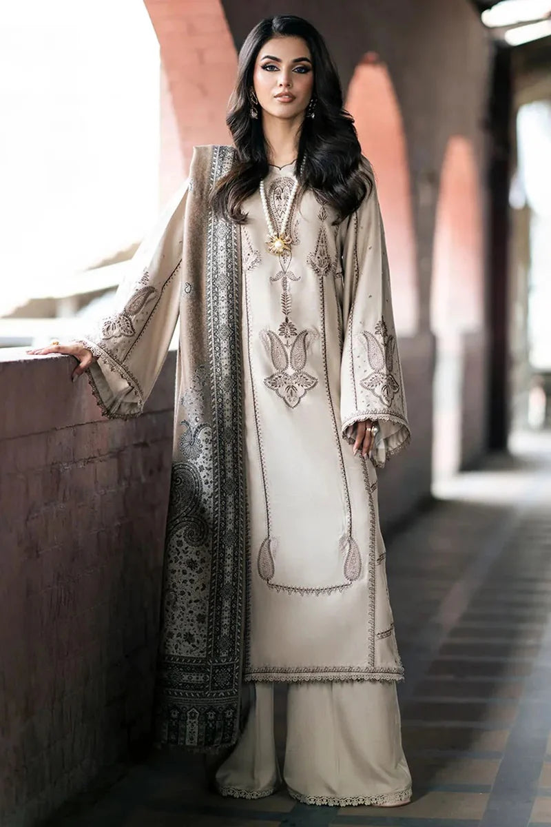 Izel Embroidered Dhanak Three Piece - VL1190