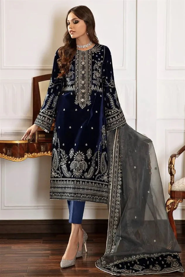 Baroque- Winter 3PC Velvet Embroidered Suit - VL971