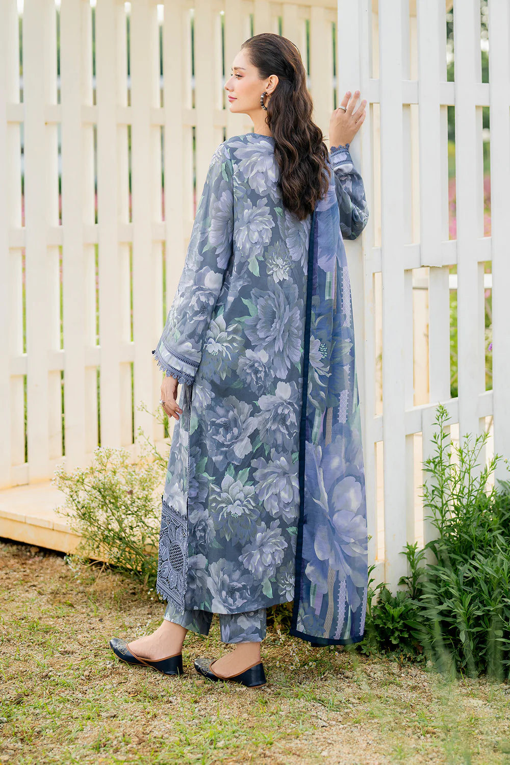 Veezal - Summer 3PC Lawn Digital Printed Dress - Vl1369