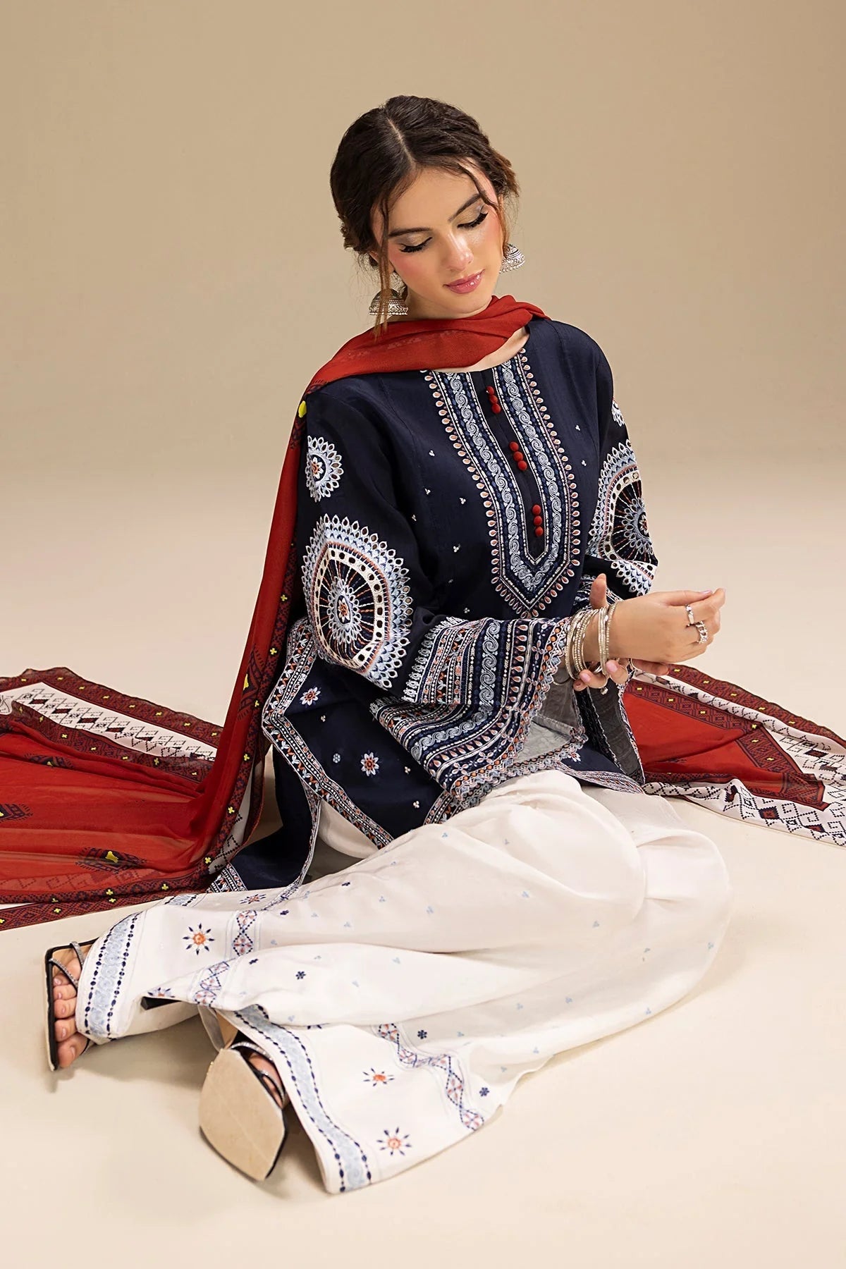JAZMIN - UNSTITCHED 3PC DHANAK EMBROIDERED SUIT - VL1229