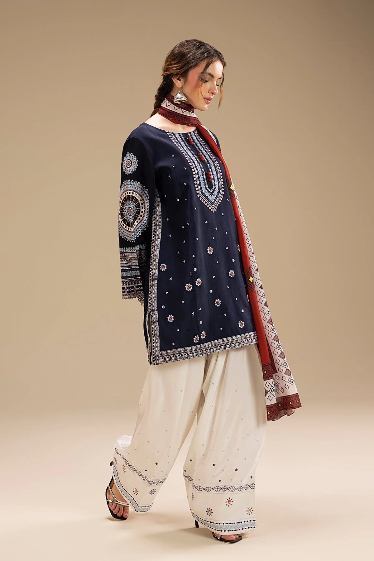 JAZMIN - UNSTITCHED 3PC DHANAK EMBROIDERED SUIT - VL1229