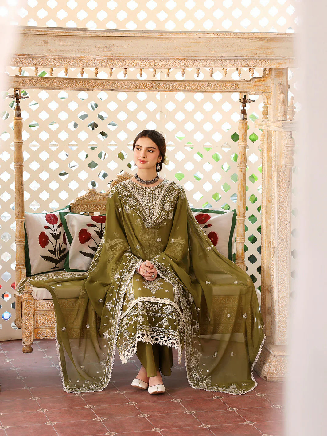 Jade - 3PC Lawn Embroidered Suit - vl1239