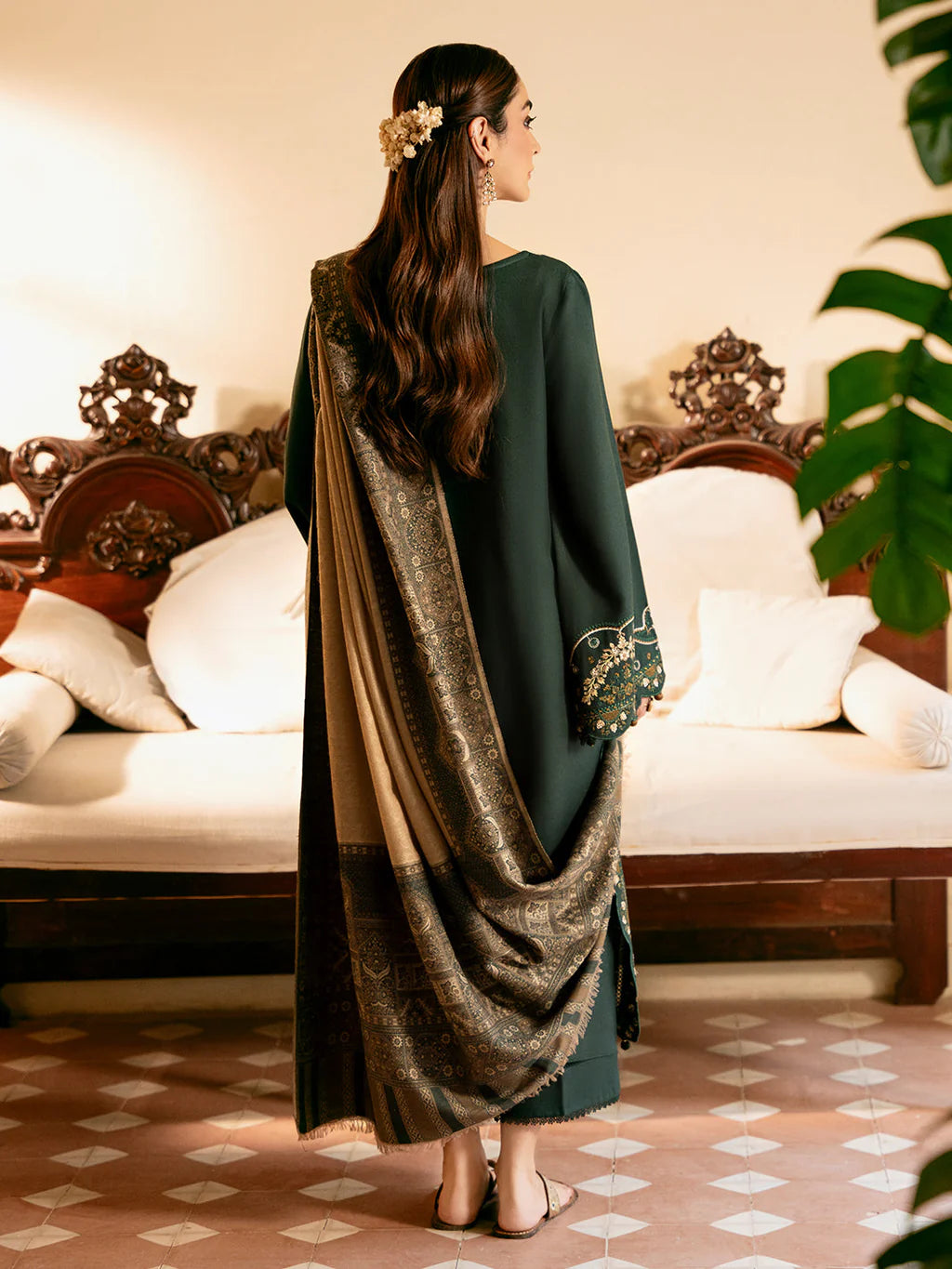 IZEL-3PC LAWN EMBROIDERED SHIRT WITH CHIFFON PRINT Dupatta - VL1253