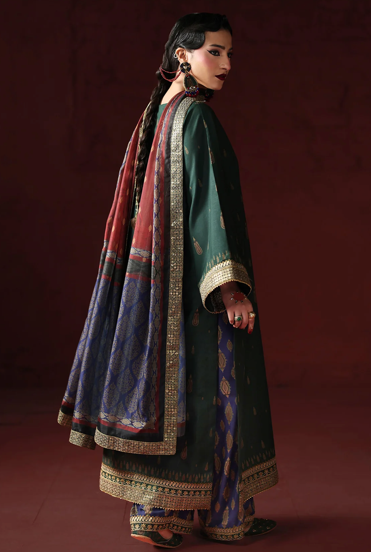 Humjoli - - Unstitched Luxury Lawn Heavy Embroidered 3PC Suit - VL1432