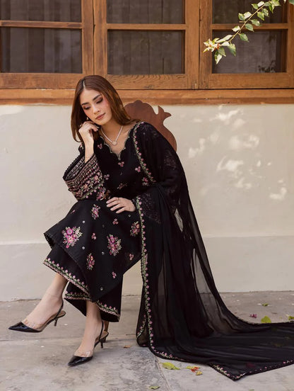 Lawn 3PC Embroidered Suit - VL1281