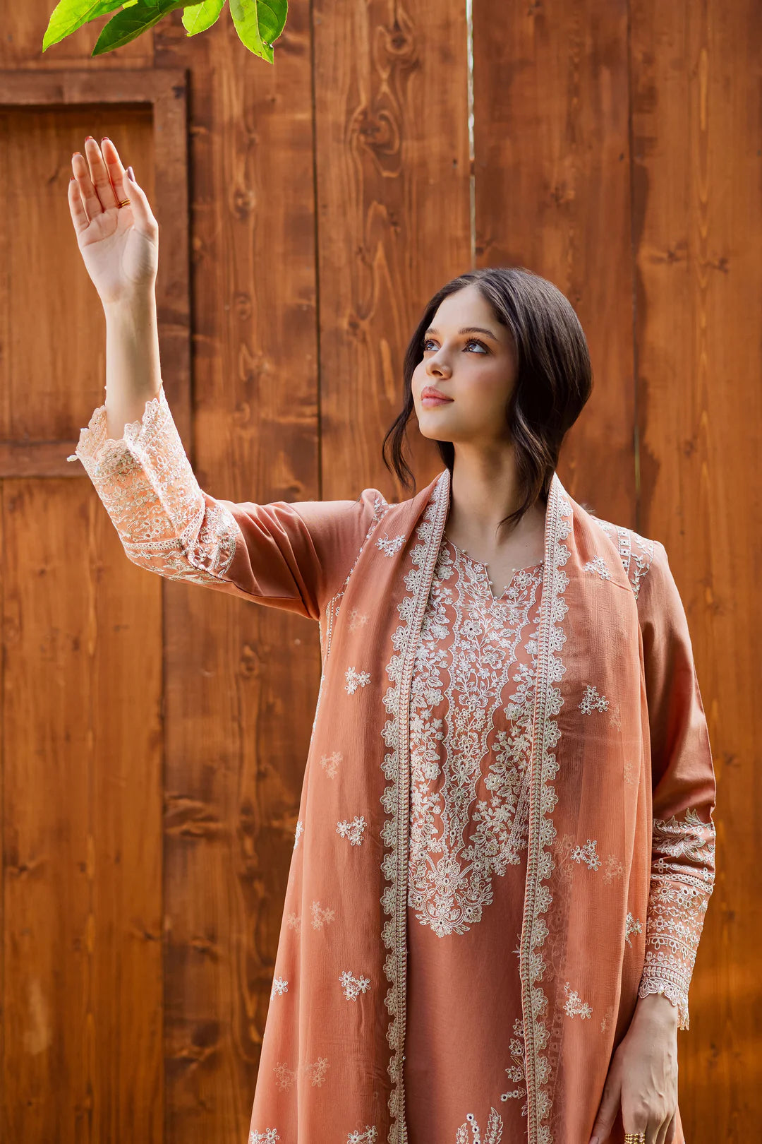 Summer 3PC Lawn Embroidered Suit - VL1328