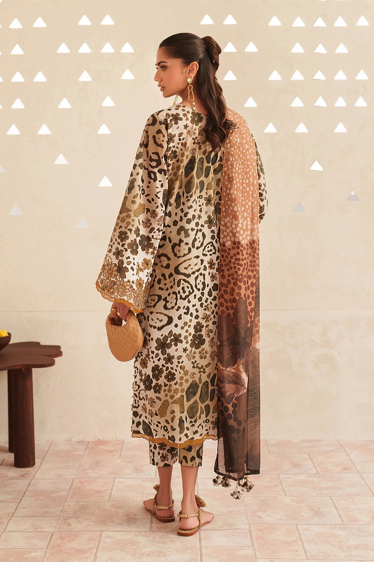 Aneela's - Summer 3PC Lawn Digital Printed Dress - VL1388