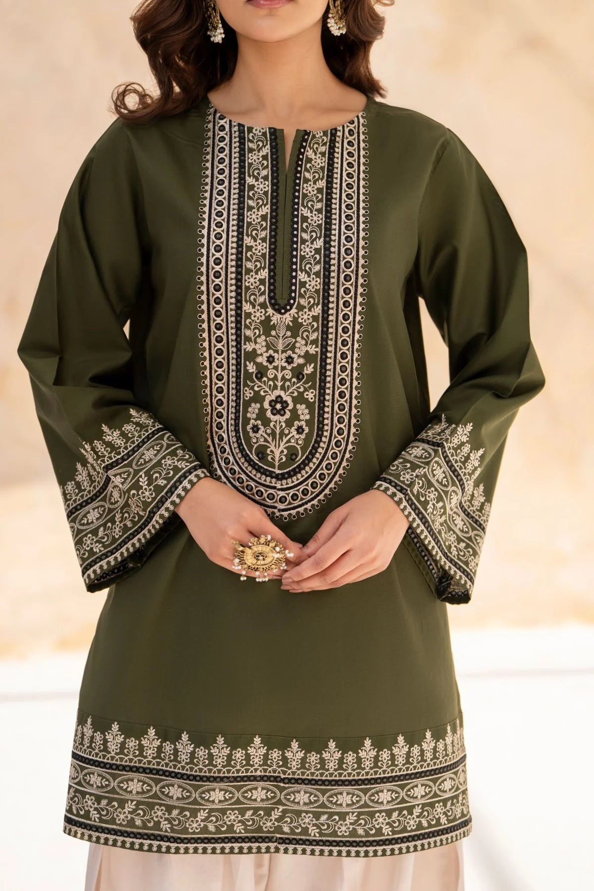 Sapphire - Summer 3PC Lawn Embroidered Suit - VL1395