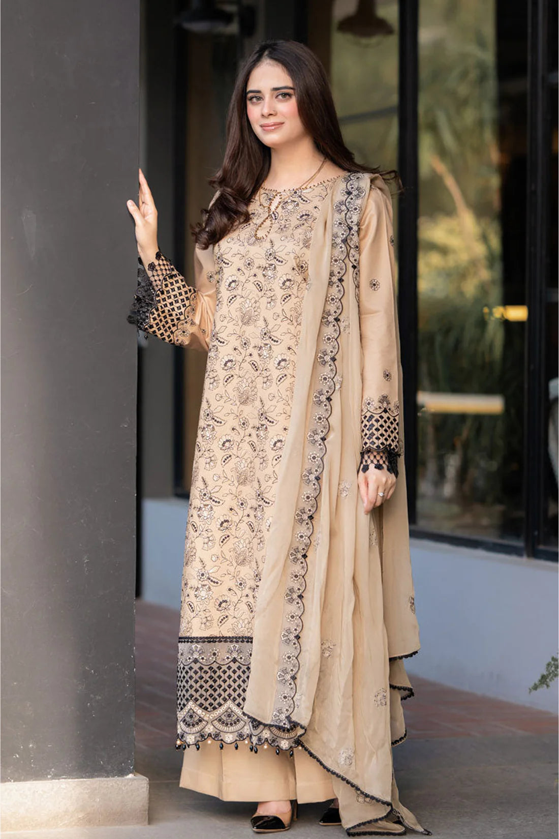 Jade - 3PC Dhanak Chickenkari Embroidered Suit - VL1035